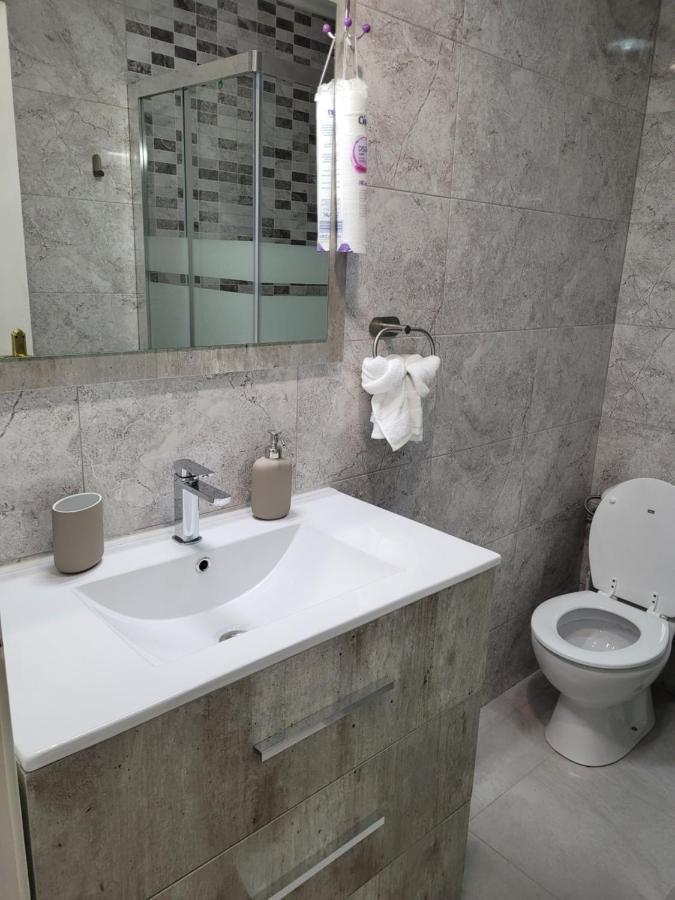 Apartamento Bajo Con Terraza Y Piscina Torrevieja Exterior photo